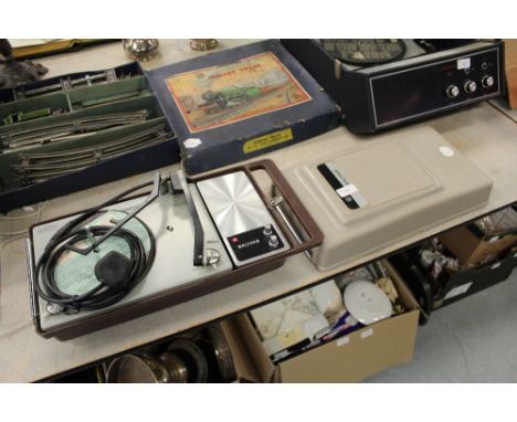 Waltham portable record player