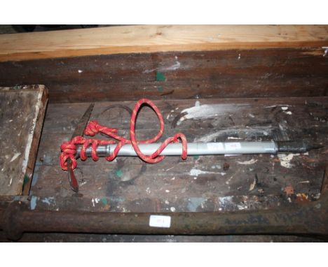 Ice pick/axe