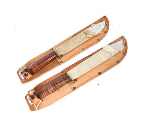 2 Vintage unused hunting knives, with leather sheaths 