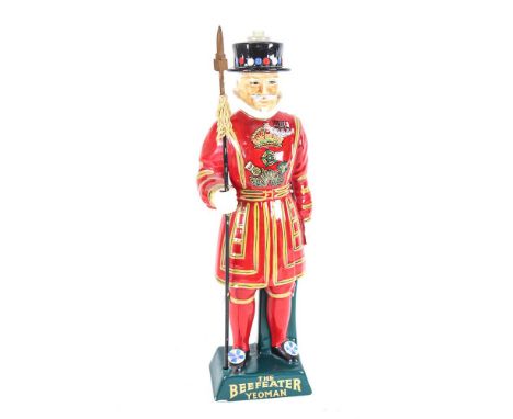 A Carlton Ware ceramic beefeater back bar figure, height 41cm (chipped) 