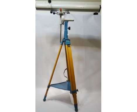 Carl Zeiss 63/840 Telementor School Telescope, with adjustable tripod in original packaging, H140cm Condition Report Click he