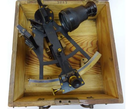 C. Plath Hamburg black lacquer sextant with wooden handle, stamped HAL in fitted box, L24cm Condition Report Click here for f