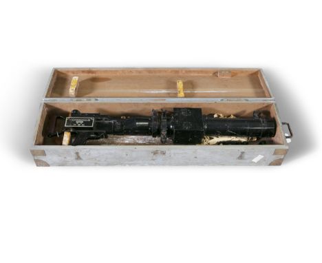 A ROKUOH-SHA TYPE 89 WWII JAPANESE MACHINE GUN CAMERA, in a fitted case
