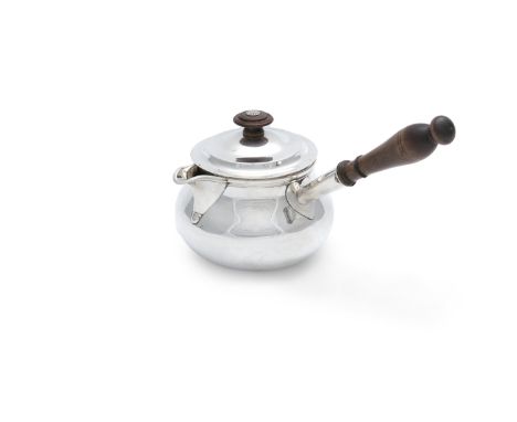 AN IRISH REGENCY SILVER BRANDY WARMER, Dublin 1820, mark of William Nolan, of plain baluster form with lipped rim, fitted wit