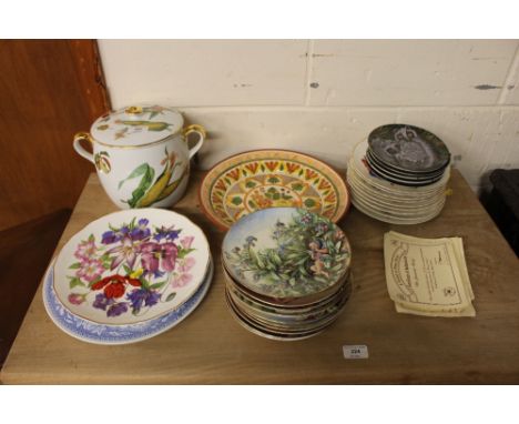 A Royal Worcester Evesham pot and cover together with various collectors plates; two Spode Blueroom collection cake plates