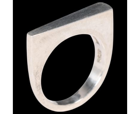 SVEN HAUGAARD - a Danish modernist sterling silver geometric abstract ring, of plain form with tapered flat top, setting heig