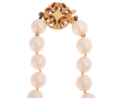 A Vintage single-strand pearl bead necklace, with 9ct gold clasp, maker NVW, Birmingham 1982, set with 6.5mm pearls, 44cm, 26