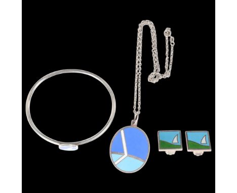 CARL M COHR - a set of Danish modernist sterling silver enamel abstract jewellery, comprising bangle, internal circumference 