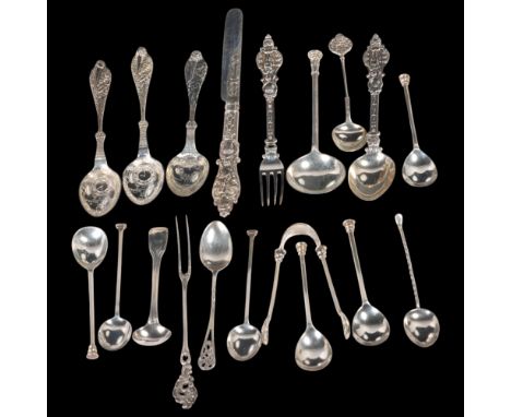 Various silver flatware, including matching Victorian eating set, seal top teaspoons, etc, 12.6oz weighable . Condition Repor