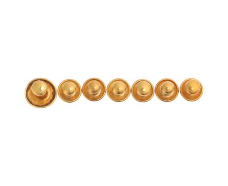 7 x 18ct gold dress studs, 6.3g total . Condition Report:Lot sold as seen unless specific item(s) requested