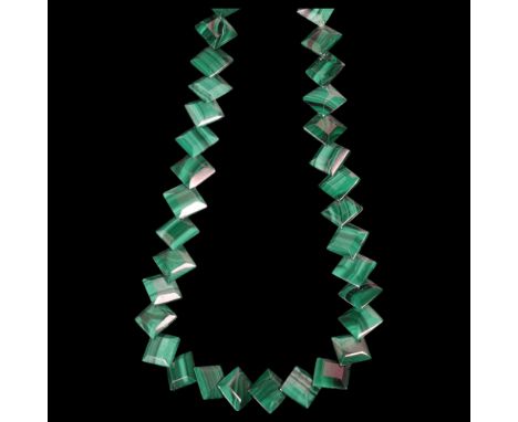 A Vintage sterling silver malachite square bead necklace, beads approx 13mm, 40cm, 36.2g . Condition Report:No damage or repa