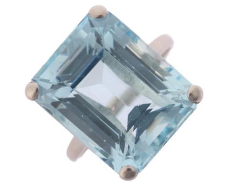 A single stone aquamarine ring, claw set with 16ct octagonal step-cut aquamarine, aquamarine weight calculated from dimension