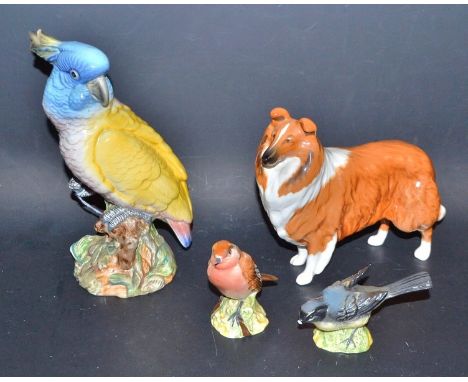 A Beswick model, Lochinvar of Lady Park; another, Cockatoo, no.1180 (faults); other, birds (4)