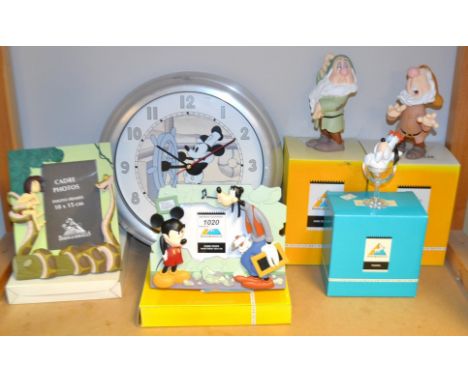 Disney Models, Demon & Merveilles - Jungle Book Photo frame, another Mickey & Goofy;  Droopy Coupe;  a Mickey Mouse Steamboat