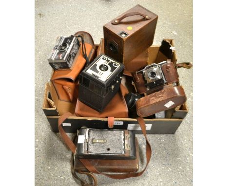 A Zeiss Icon Contina I (522/24) folding camera, Novar f3.5 45mm lens in a Pronto SV shutter, leather case; a Kodak Pocket Jun