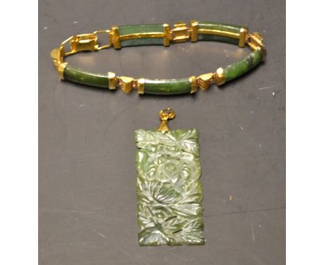 A jade set bracelet and pendant
