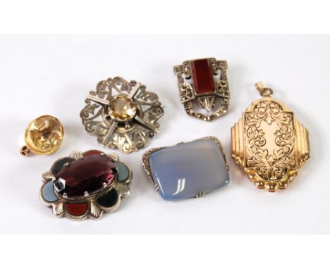 GOLD PLATED PENDANT LOCKET together with a SCOTTISH SILVER BROOCH amethyst and pebble set and four others (6)