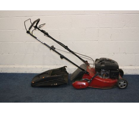 A MOUNTFIELD S461RPD PETROL LAWN MOWER  no grass box (engine pulls freely but hasn't been started)