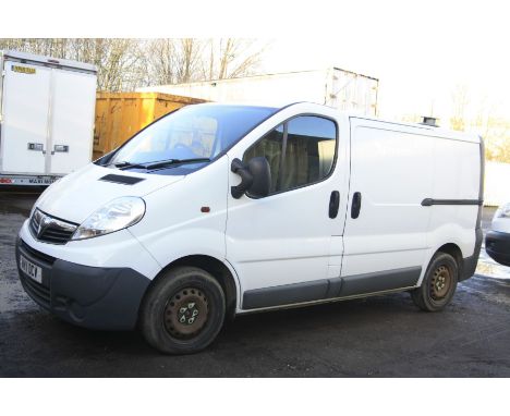 A 2011 VAUXHALL VIVARO 2700 CDTi 89 SWB PANEL VAN 1995cc Deisel Engine 6 speed Manual gearbox, one key fob, V5C present , MOT