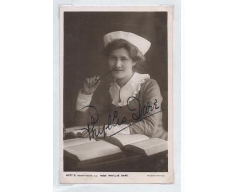 Phyllis Dare signed 6x4inch vintage photo. Good condition Est.