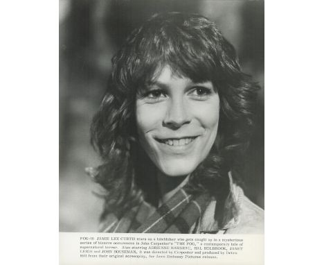 Jamie Lee Curtis signed 7x5 vintage black and white photo dedicated with accompanying 10x8 inch Hitchhiker promo photo. Good 