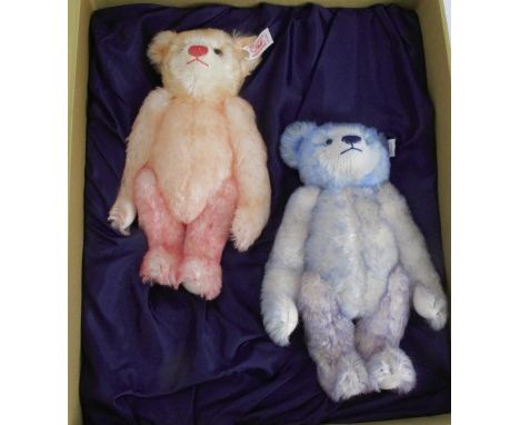 A cased Steiff teddy bear set, comprising two bears, Hello 2000, Good-Bye 1999