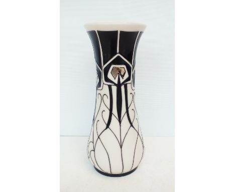 Moorcroft peacock pattern vase, 20 cm high