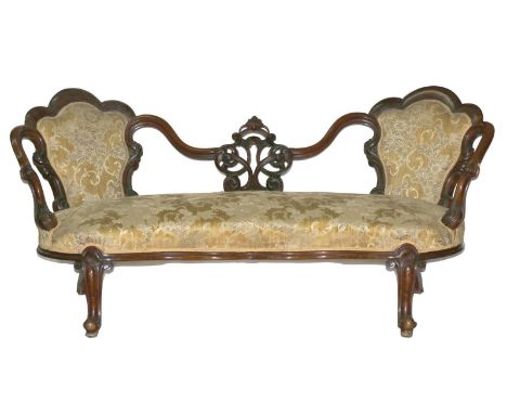Sofa,: Mahagony, im asiatischen Stil. 20 Jhdt. Sitzhöhe ca. 35 cm. Lehnenhöhe  ca. 70 cm.  - Länge ca. 155 cm.   D