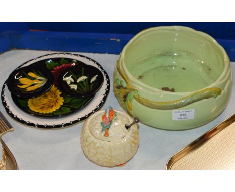 CLARICE CLIFF FRUIT BOWL, CLARICE CLIFF LIDDED PRESERVE JAR &amp; 4 VARIOUS GRISELDA HILL POTTERY (WEMYSS) DISHES     