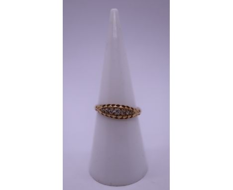 18ct gold diamond 1912 ring - Size M 