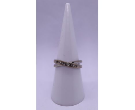 9ct gold diamond ½ hoop ring - Size N 
