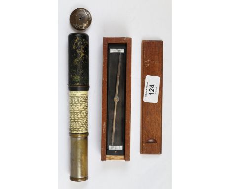 2 vintage measuring tools 