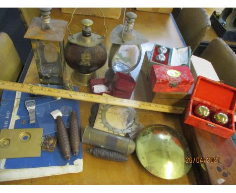 A miscellaneous lot to include a decanter in the form of a lantern, Chinese balls and a small mahogany box Location: SL 