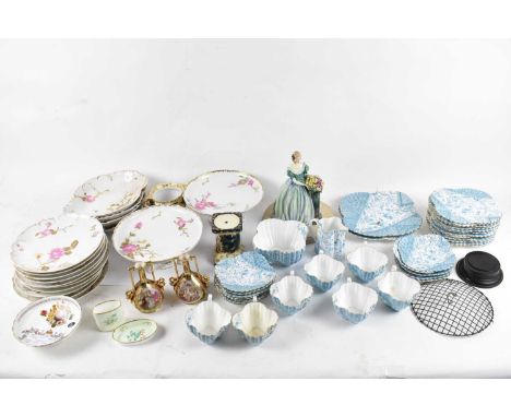 A quantity of Wileman &amp; Co teaware comprising seven cups, twelve saucers, twelve tea plates, two bread and butter plates,