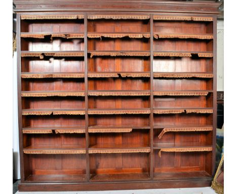 A good large Victorian mahogany triple section library bookcase cabinet of open window form. The three very large upright sec