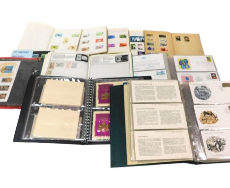 Philately. The Official Collection of World Wildlife first day covers, The United Nations Commemorative First Day Cover Colle