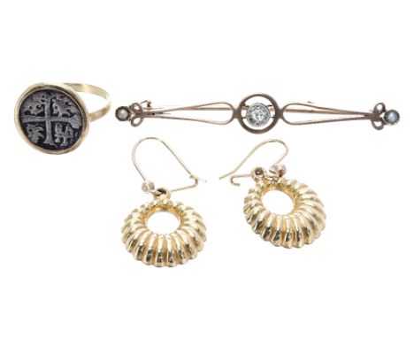 Pair of 9ct Creole earrings, 2.1gm; together with an antique gold coin set ring and a diamond set brooch (4)   