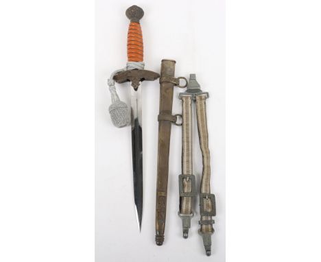 Third Reich Luftwaffe 2nd Pattern Dress Dagger by Richard Plumacher Sohn Solingen, orange celluloid grip with wire binding. P