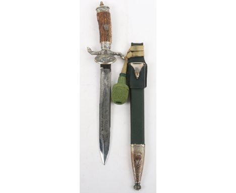 Third Reich Deluxe Model Hunting Association Cutlass / Dagger by Carl Eickhorn, with stag horn grip having Third Reich Huntin