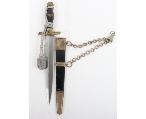 Third Reich Postschutz (Postal Protection) Officers Dress Dagger, black wooden grip with postschutz emblem inserted to the ce