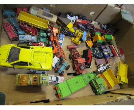 A box die cast and other toy vehicles inc Matchbox flat beds and horse van, Lamborghini, tractor etc