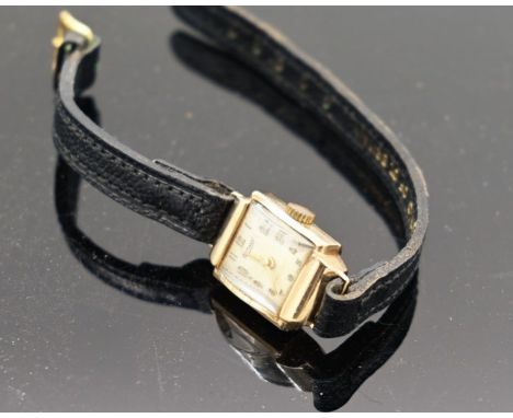Vintage Rotary ladies wristwatch with leather strap