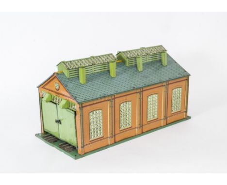 A Hornby O Gauge No 2E Engine Shed, unboxed, overall G, lithography bright, one scratch to roof, usual creasing to doors and 