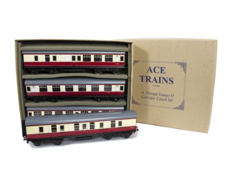 An ACE Trains O Gauge 2/3-rail C/5 BR Coach Set (A) and Additional Coach,  the set comprising brake/3rd no E35260, 1st class 