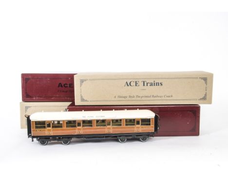 Five ACE Trains O Gauge C/4 LNER Corridor Coaches, comprising brake/3rd no 1516, 1st class car 6461 1st/3rd composite 63291, 