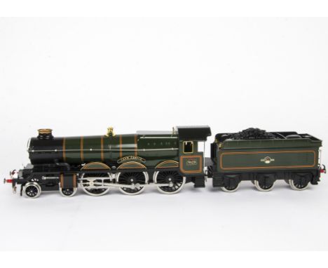 An ACE Trains O Gauge 3-rail Electric GWR Castle Class 'Clun Castle' Locomotive and Tender,  ref E/7/2, (the revised version 