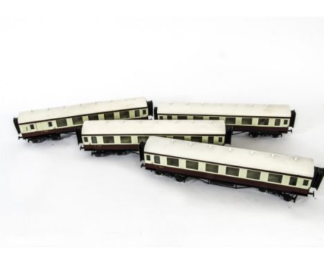 Four Repainted Leeds Model Co (LMC) Bakelite O Gauge Coaches, very nicely restored in BR Carmine/cream as Brake/3rd no (R)150