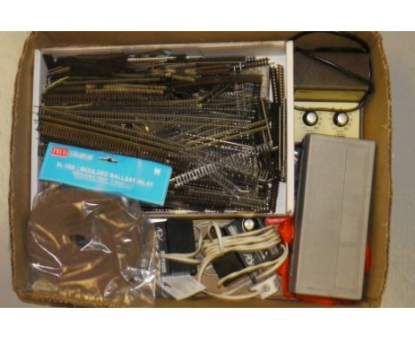 N Gauge Track Controllers and Layout Construction Accessories, a quantity of track, mostly Peco streamline including 10+ poin