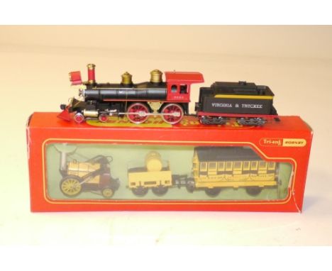 Tri-ang Hornby  00 Gauge Stephenson's Rocket Train and Rivarossi Old Timer, R346 comprising Rocket, Tender and 'Despatch', in