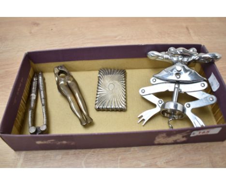 An attractive early 20th century silver plated vesta case, decorated having a fluted wave pattern, H8cm, sold together with a
